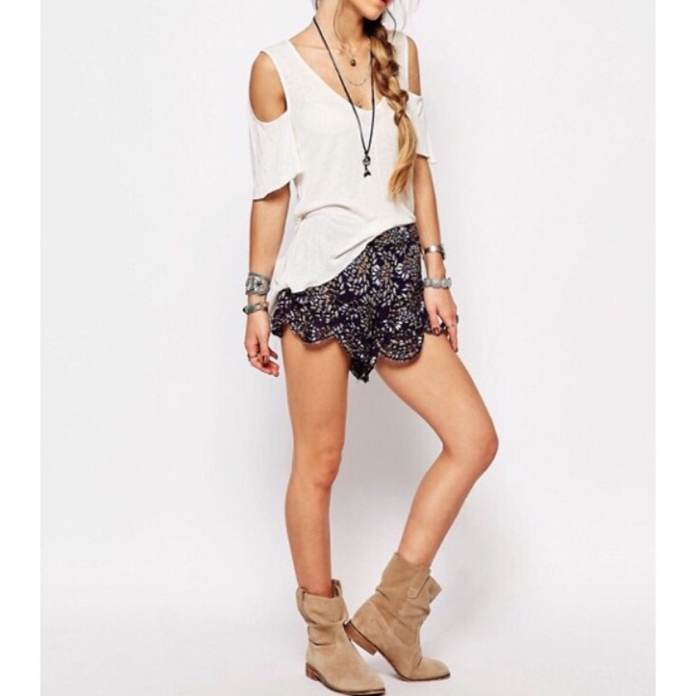 🎉NWT Free People cold shoulder top small - Picture 2 of 8
